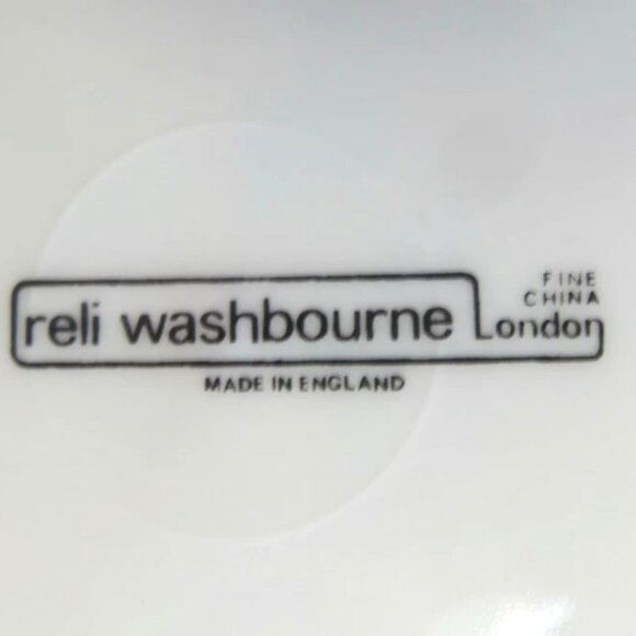 NWT Queen Elizabeth II Silver Jubilee Commemorative Plate Fine China England - Picture 4 of 4